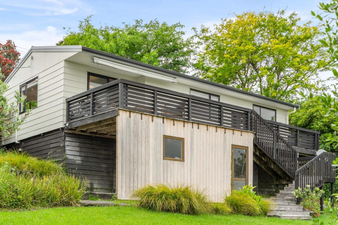 Sunrise Point - Snells Beach Holiday Home Exterior photo